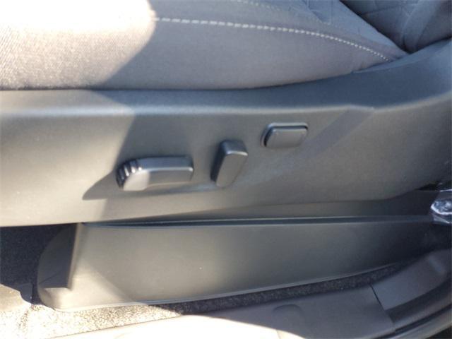 new 2026 Nissan Frontier car, priced at $39,082