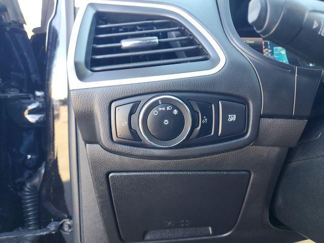 used 2023 Ford Edge car, priced at $20,500