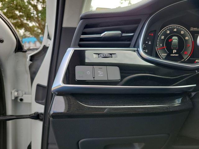 used 2024 Audi Q7 car, priced at $34,500