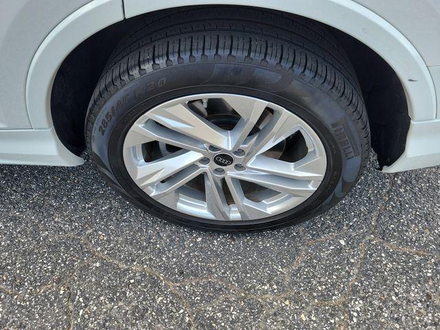 used 2024 Audi Q7 car, priced at $34,500