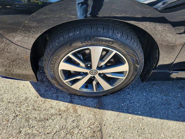 used 2022 Nissan Leaf car, priced at $13,500