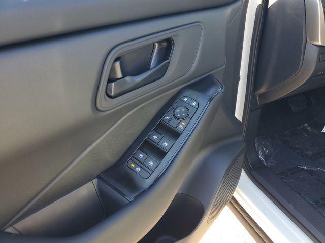 new 2026 Nissan Rogue car, priced at $26,558