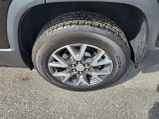 used 2023 GMC Acadia car, priced at $25,000