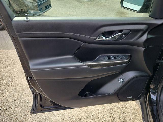 used 2023 GMC Acadia car, priced at $25,000