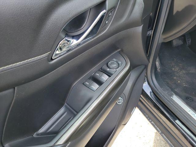 used 2023 GMC Acadia car, priced at $25,000