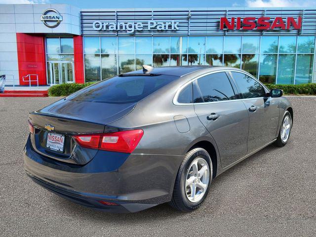used 2018 Chevrolet Malibu car, priced at $9,500