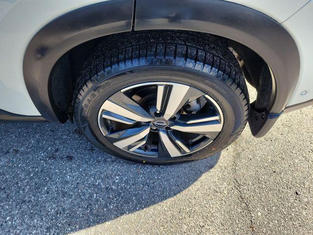 used 2023 Nissan Rogue car, priced at $25,250