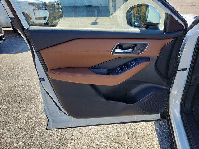 new 2026 Nissan Rogue car, priced at $38,054