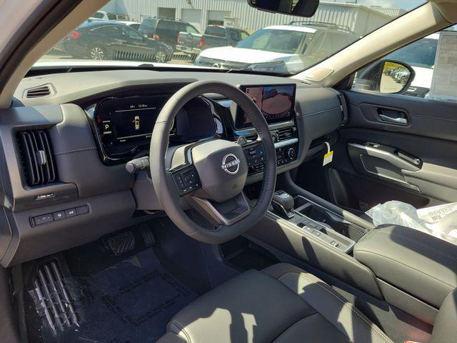 new 2026 Nissan Pathfinder car, priced at $42,012