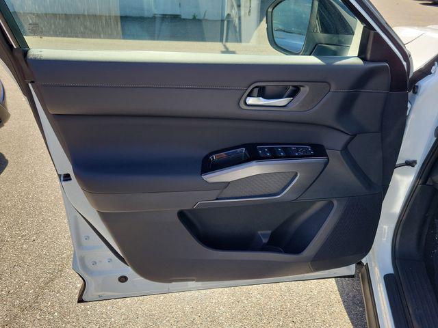 new 2026 Nissan Pathfinder car, priced at $42,012