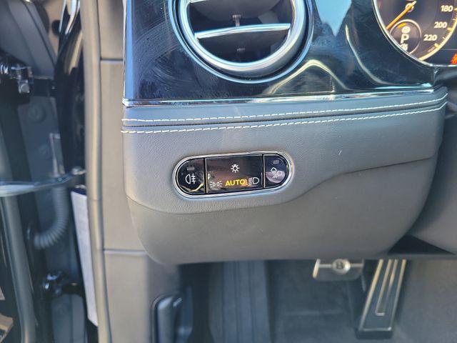 used 2022 Bentley Flying Spur car, priced at $154,000