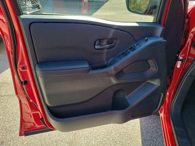 new 2026 Nissan Frontier car