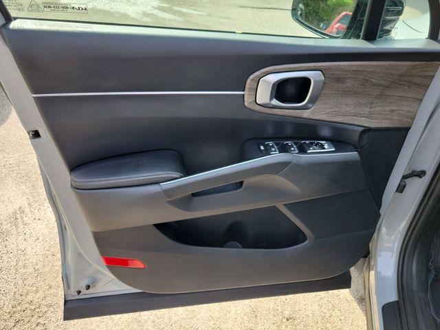 used 2023 Kia Sorento car, priced at $26,500