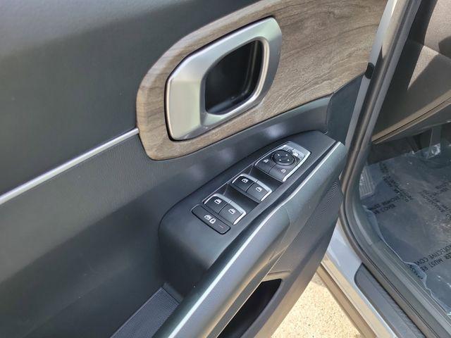 used 2023 Kia Sorento car, priced at $26,500