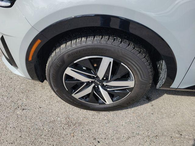 used 2023 Kia Sorento car, priced at $26,500