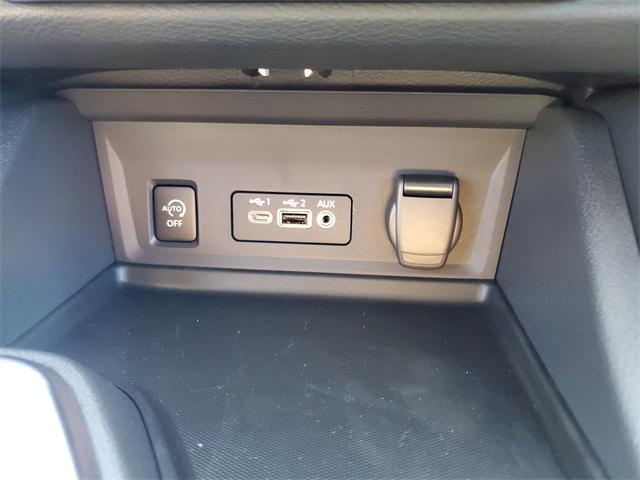 new 2025 Nissan Sentra car, priced at $23,692