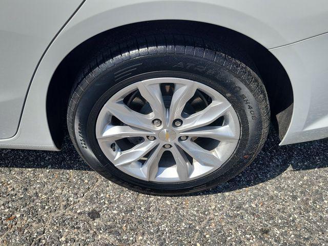used 2024 Chevrolet Malibu car, priced at $19,085