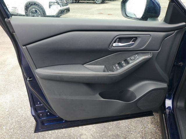 new 2026 Nissan Rogue car, priced at $28,127