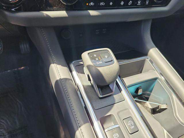 new 2026 Nissan Pathfinder car, priced at $39,082