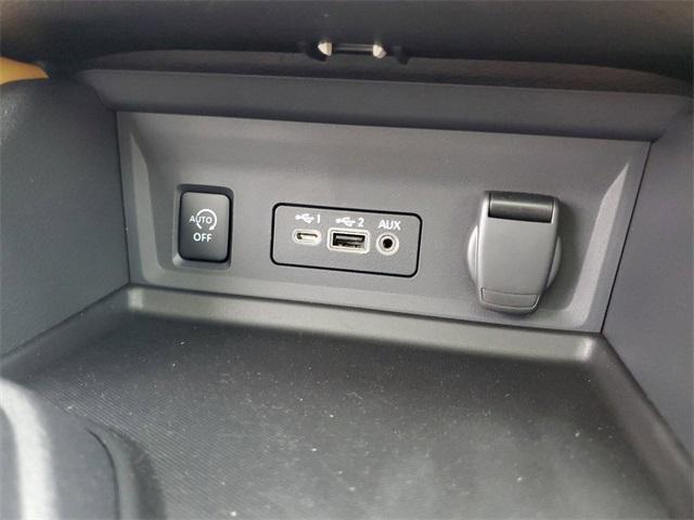 new 2025 Nissan Sentra car, priced at $22,121