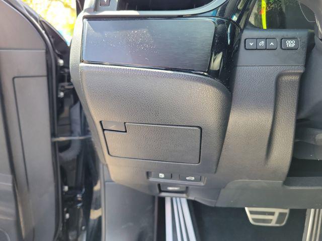 used 2022 Lexus ES 300h car, priced at $36,000