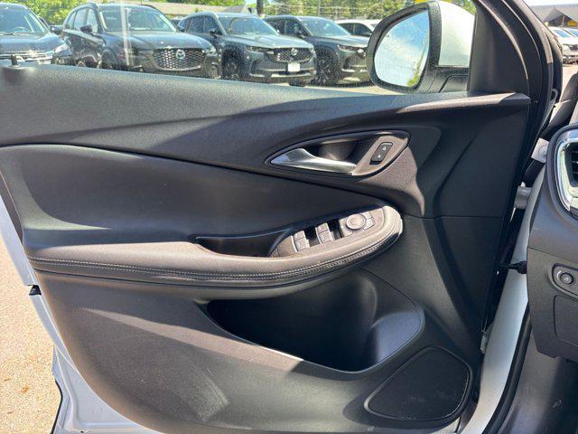 used 2025 Buick Encore GX car, priced at $19,990