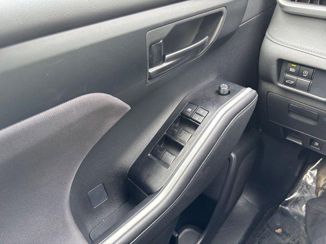 used 2025 Toyota Highlander car, priced at $35,449