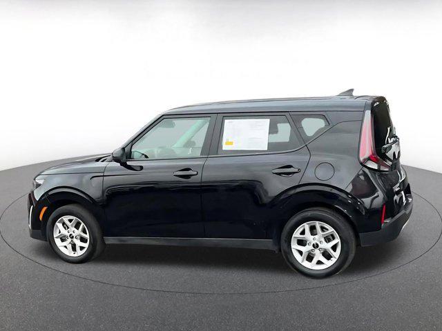 used 2025 Kia Soul car, priced at $16,337