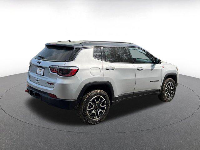 used 2025 Jeep Compass car, priced at $22,909