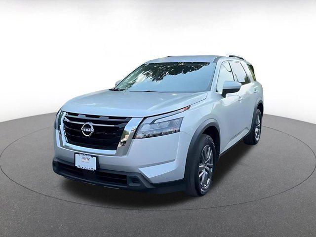 used 2025 Nissan Pathfinder car, priced at $31,398