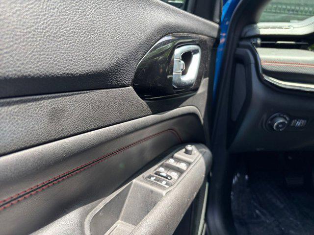 used 2025 Jeep Compass car, priced at $21,098