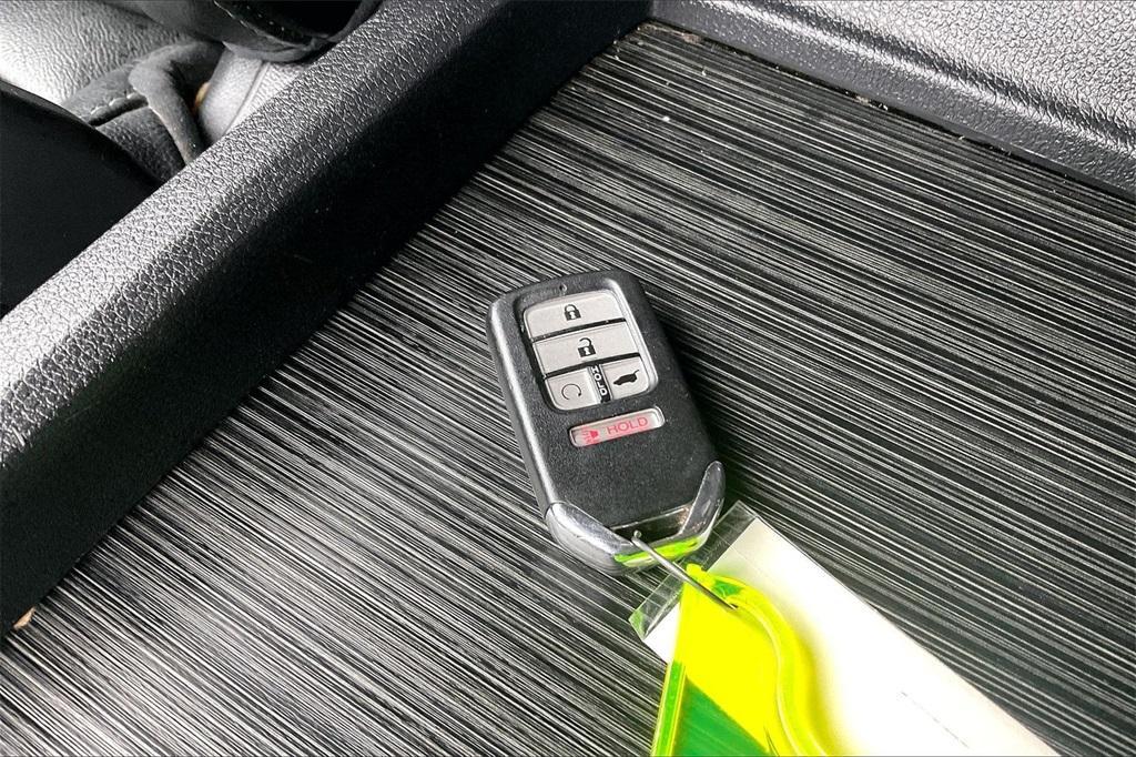 used 2018 Honda Pilot car, priced at $19,999