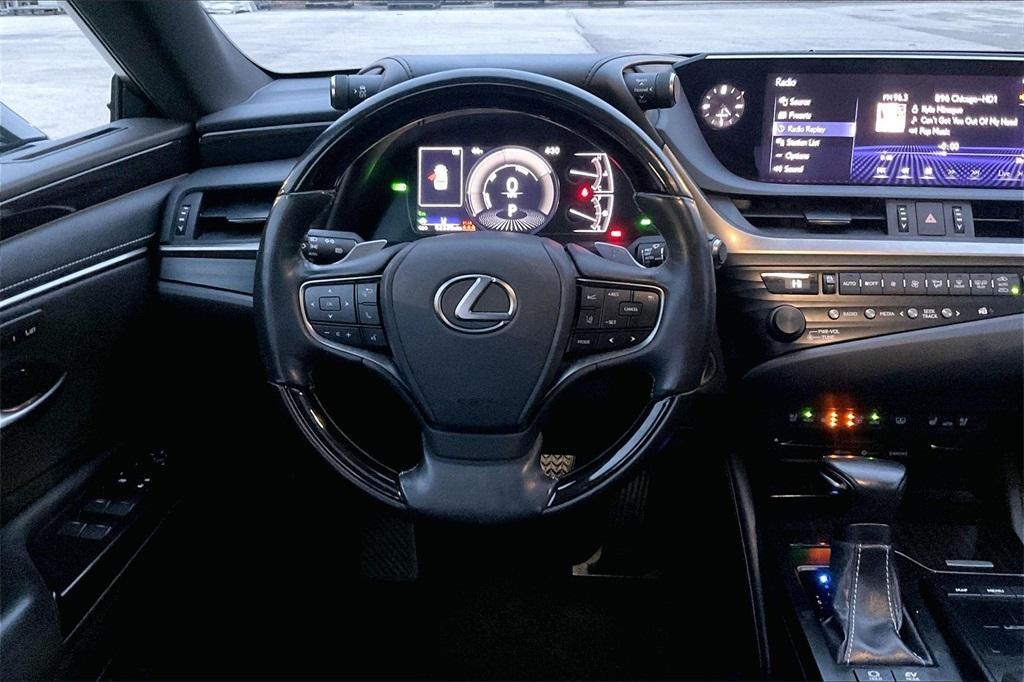 used 2019 Lexus ES 300h car, priced at $26,650