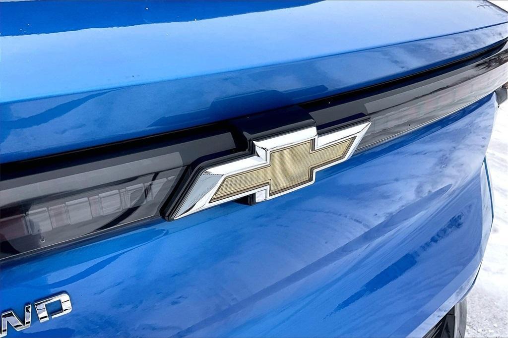 used 2024 Chevrolet Equinox EV car, priced at $22,049