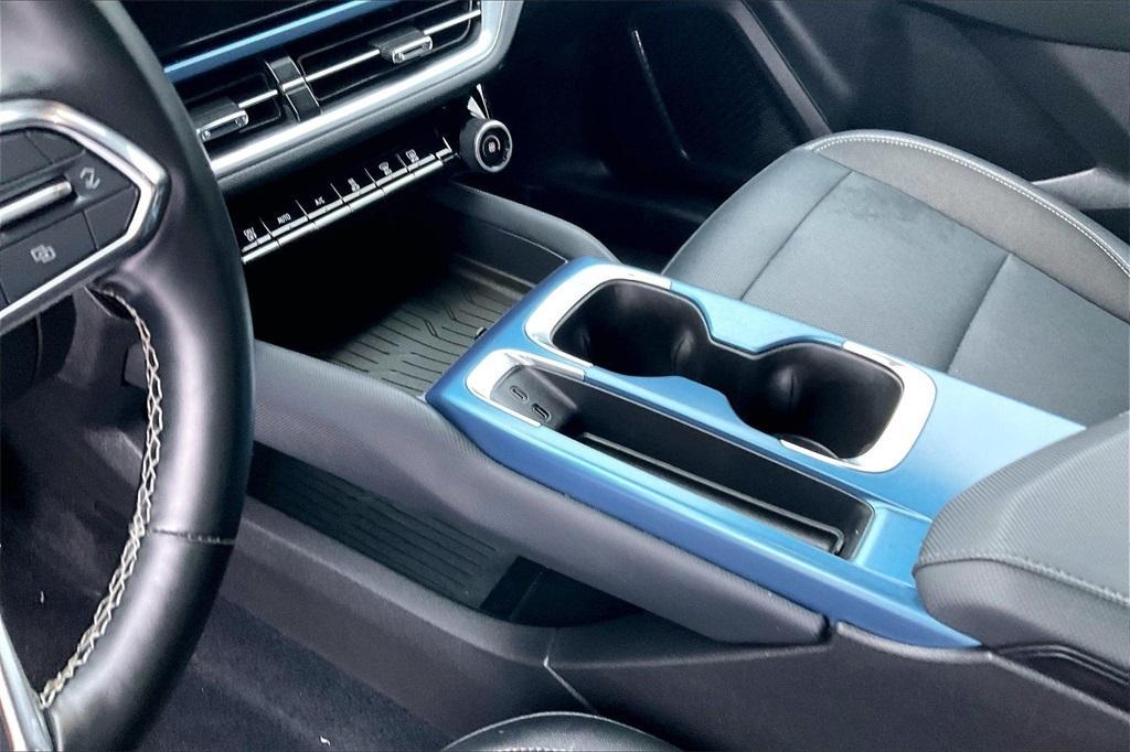 used 2024 Chevrolet Equinox EV car, priced at $22,049