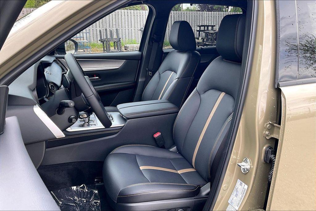 new 2026 Mazda CX-70 car, priced at $51,343