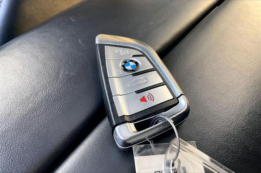 used 2022 BMW X7 car, priced at $51,999