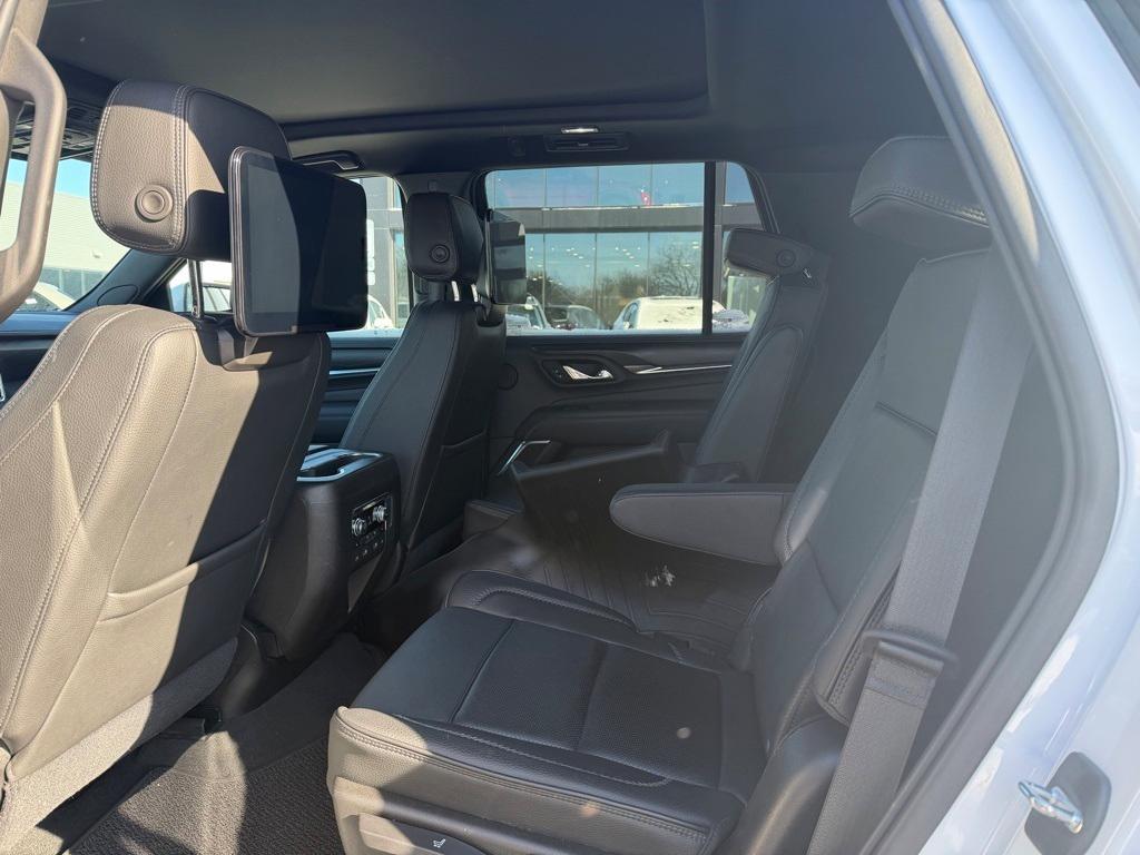used 2021 GMC Yukon car, priced at $51,099