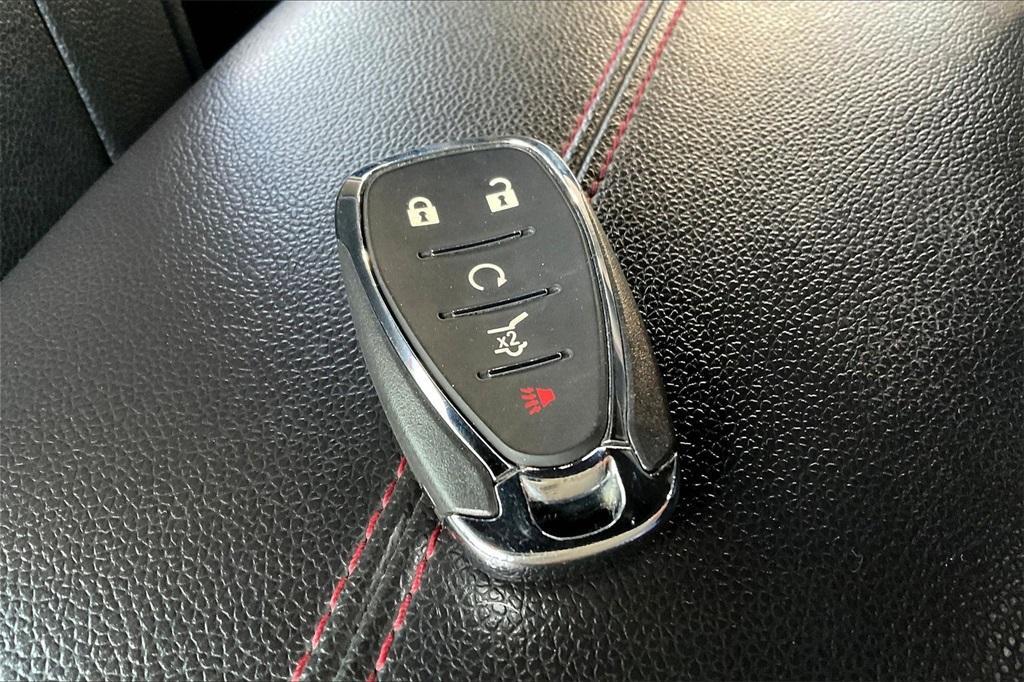 used 2024 Chevrolet Equinox car, priced at $23,500