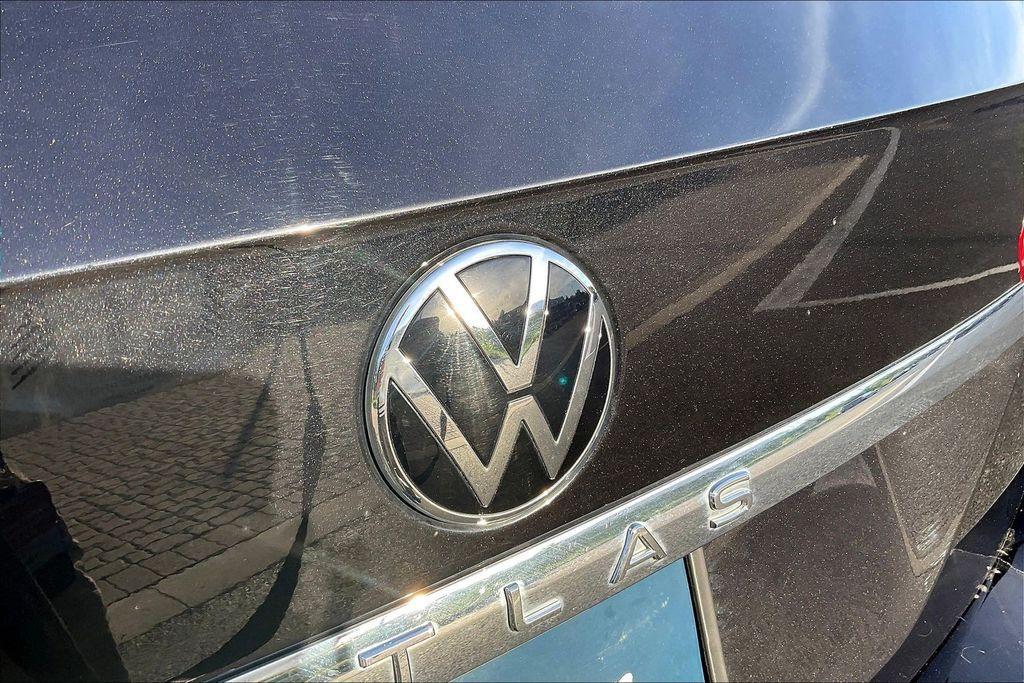 used 2022 Volkswagen Atlas car, priced at $26,159