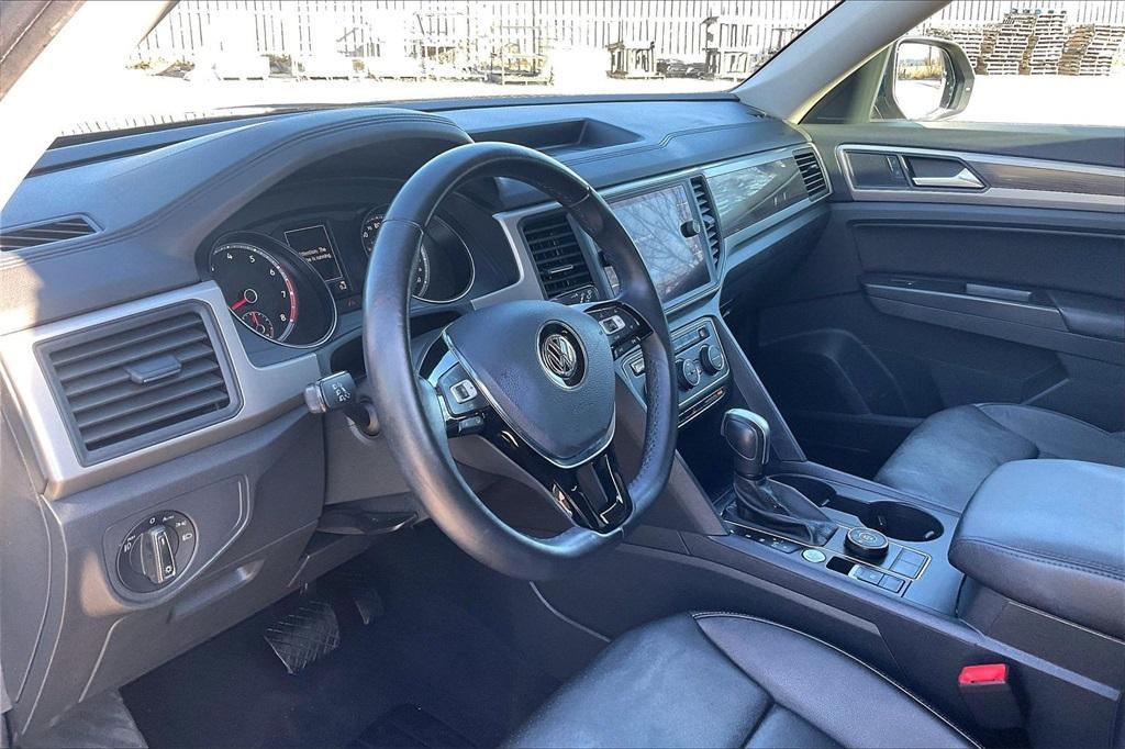 used 2020 Volkswagen Atlas car, priced at $23,999