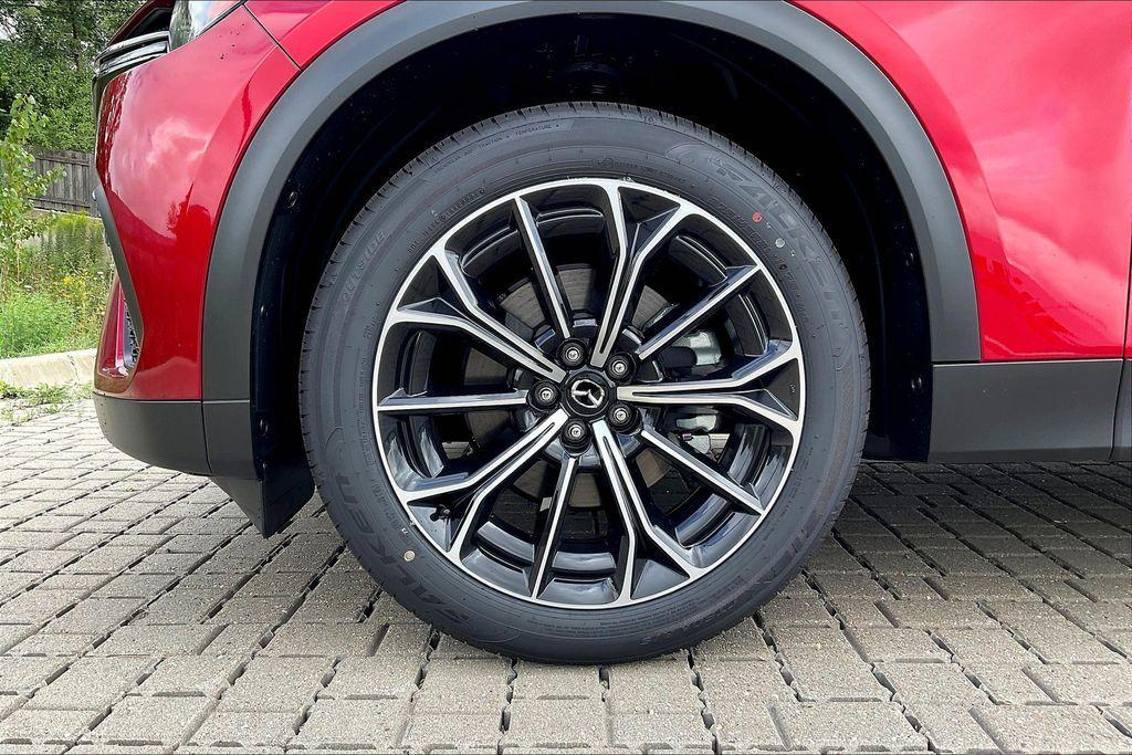 new 2025 Mazda CX-70 PHEV car, priced at $56,845