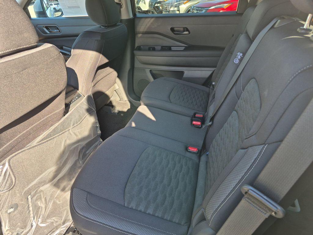 new 2025 Nissan Pathfinder car, priced at $41,185