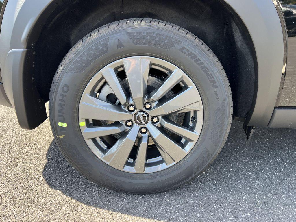 new 2025 Nissan Pathfinder car, priced at $41,506