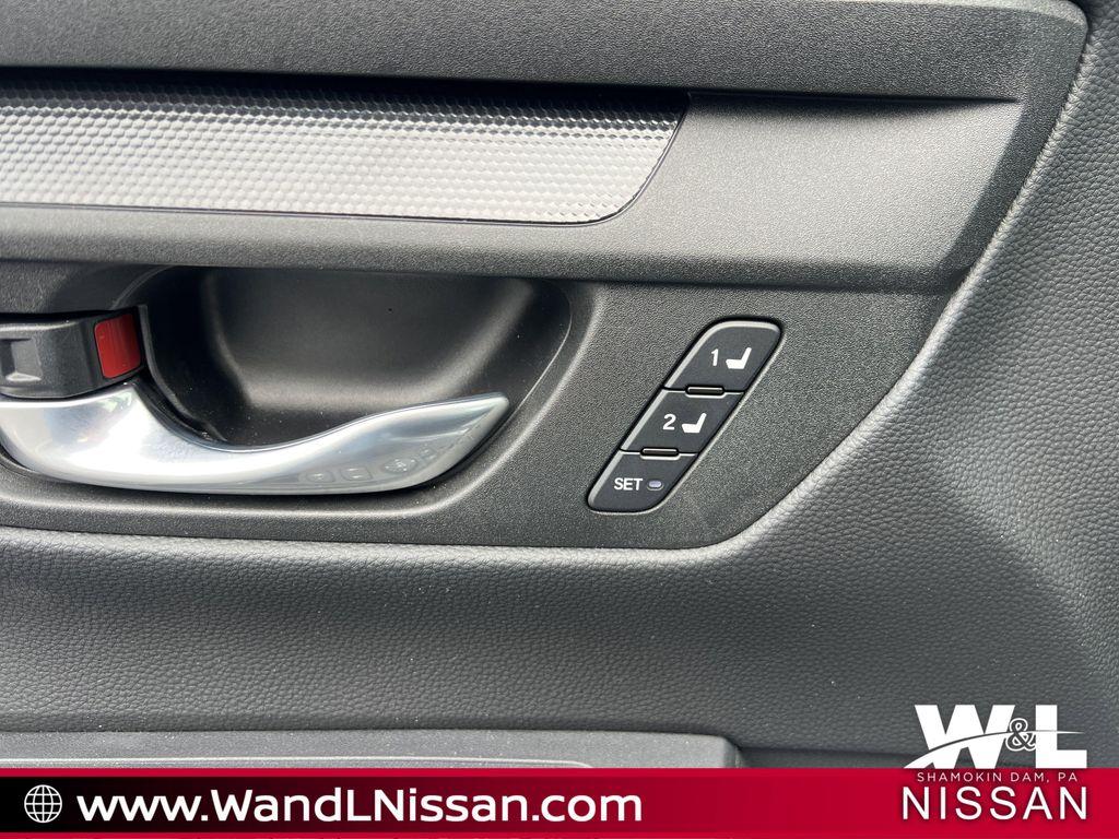 used 2025 Honda CR-V Hybrid car, priced at $34,920