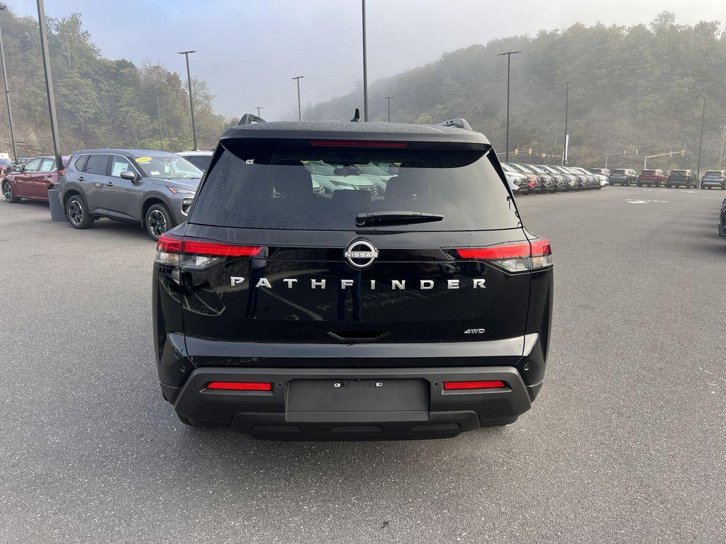 new 2025 Nissan Pathfinder car, priced at $41,185