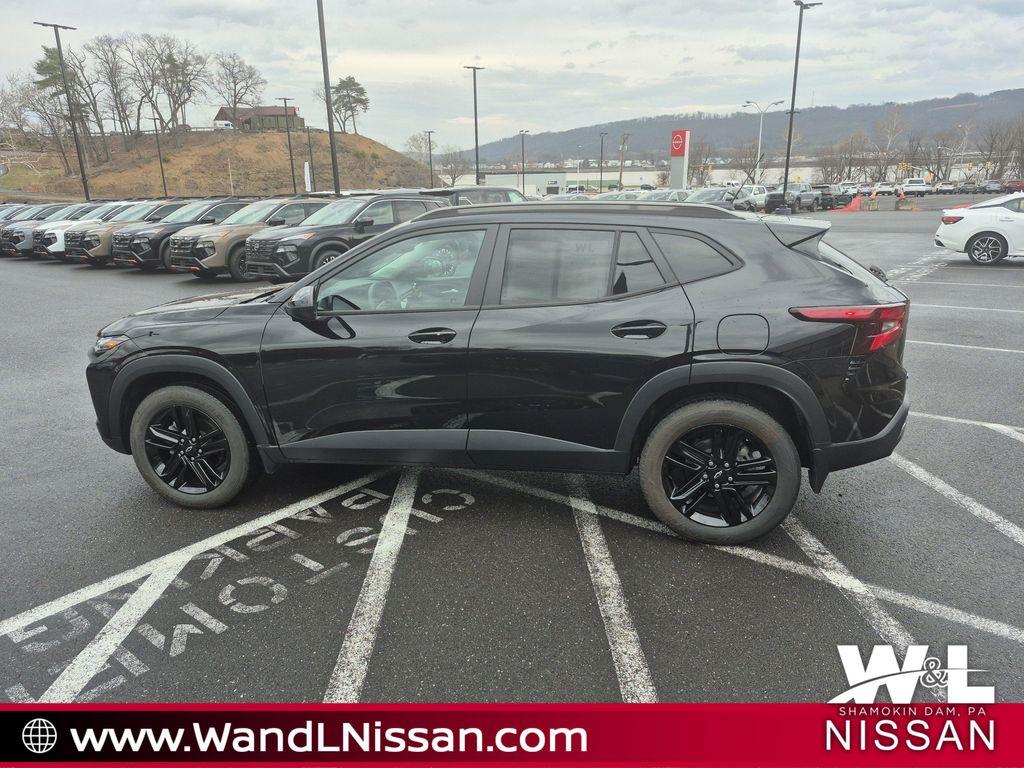 used 2025 Chevrolet Trax car, priced at $25,228