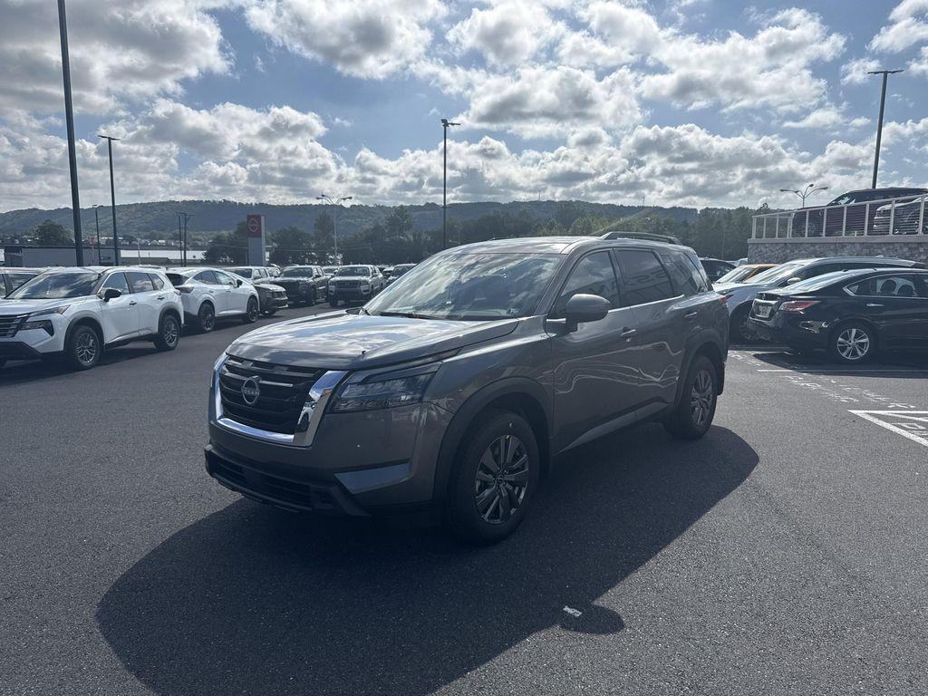 new 2025 Nissan Pathfinder car, priced at $41,506