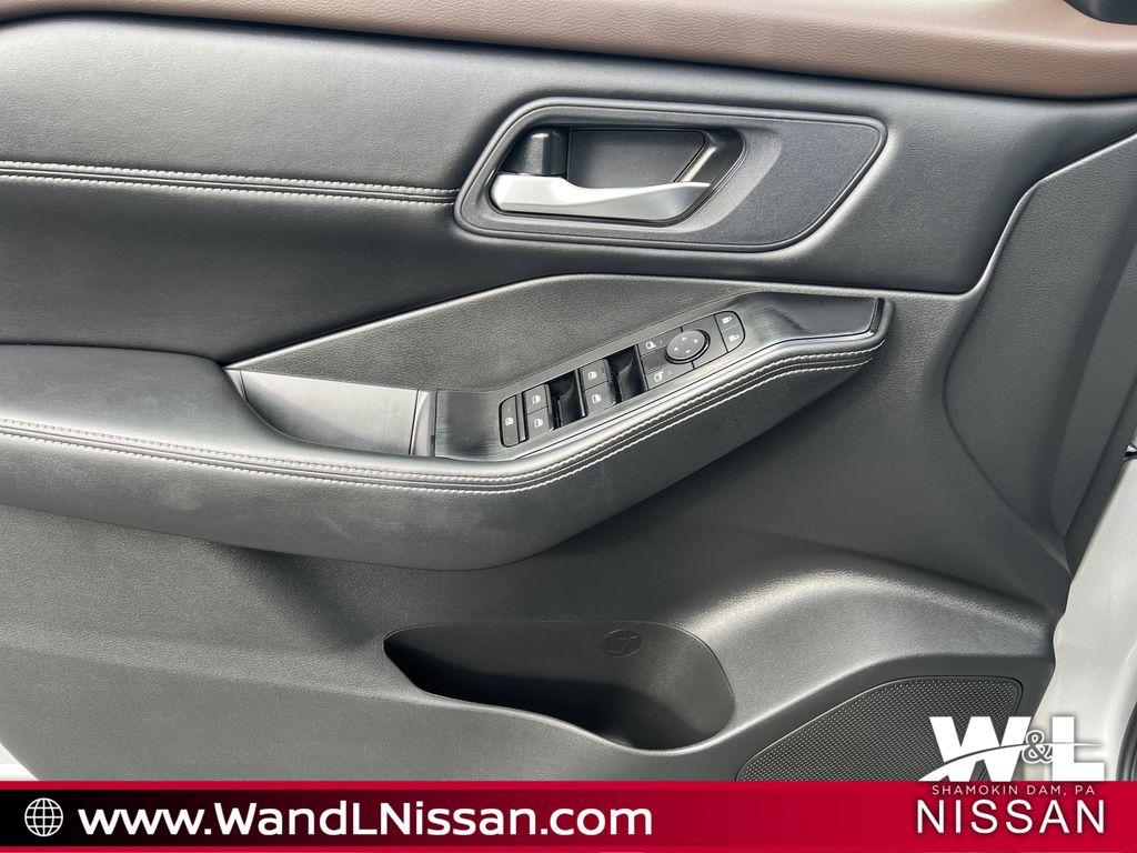 used 2023 Nissan Rogue car, priced at $22,316