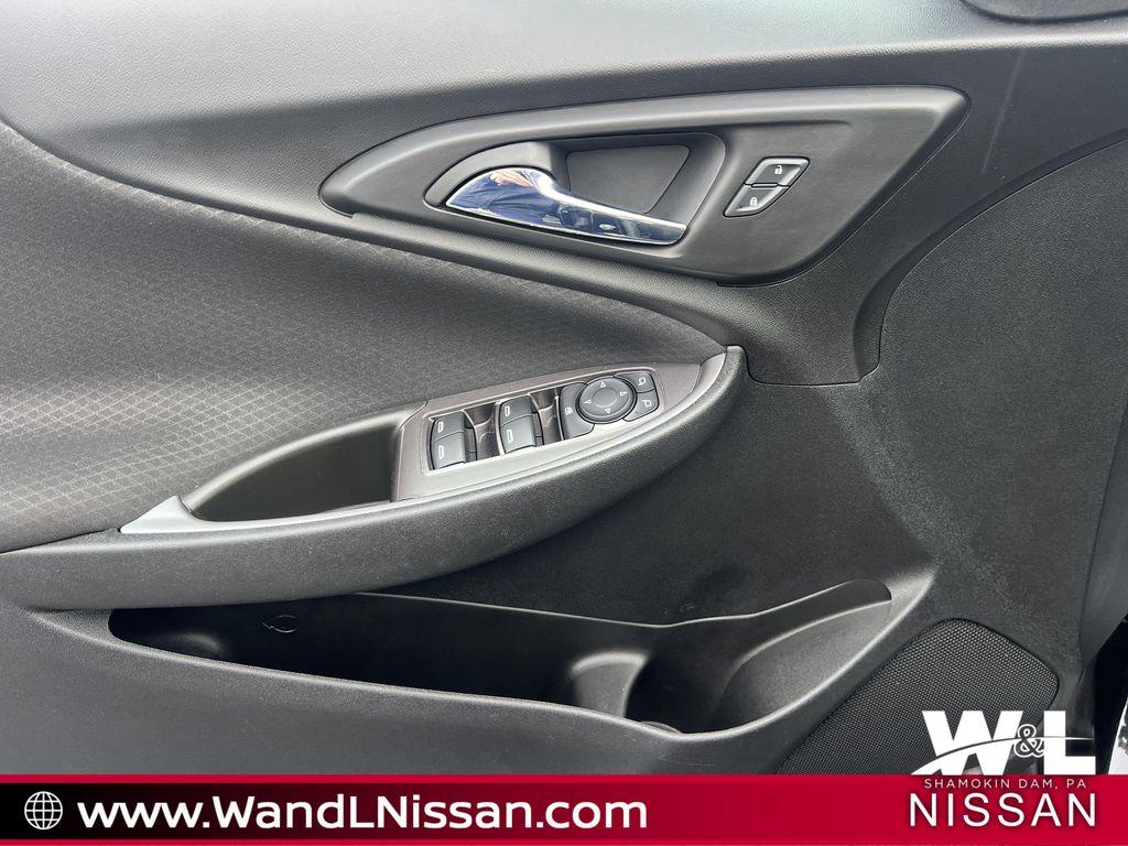 used 2021 Chevrolet Malibu car, priced at $19,113